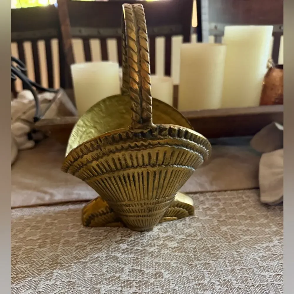 Vintage solid Brass seashell basket Gorgeous